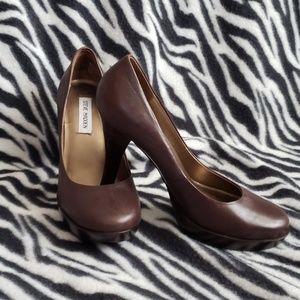 Steve madden round toe pump. Worn once, no box.